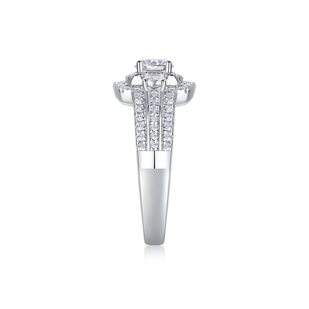 Afternoon In The Gobi - A Fashionable And Luxurious Jewelry Piece Set With Half-carat Moissan Diamond S925 Sterling Silver And Platinum-plated Diamond