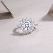 Sunflower - A Fashionable Diamond Jewelry Piece Set With 3-carat Moissanite S925 Sterling Silver And Platinum Diamond Ring