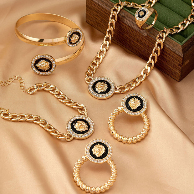 Creative Fashion Lion's Head Ornament Suit For Women