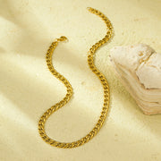 French Style Retro Easy Matching High-grade Titanium Steel Gold-plated Non-fading Clavicle Chain