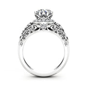 New Hollow Pattern Diamond-studded Ring